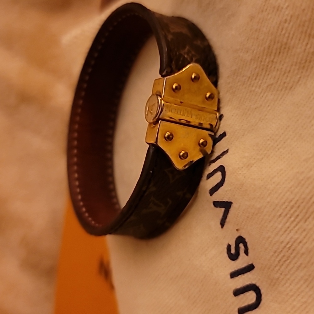 Louis Vuitton Monogram Brasserie Spirit Bangle Bracelet